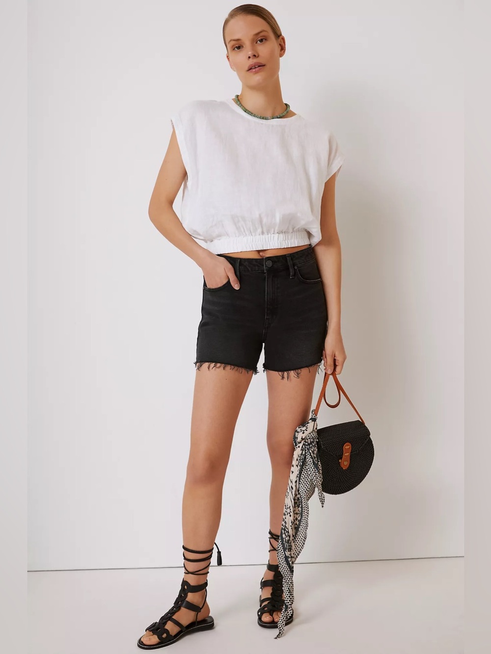 NWT Anthropologie Unpublished Emma Blacklist Denim Shorts Mom Fit size 27